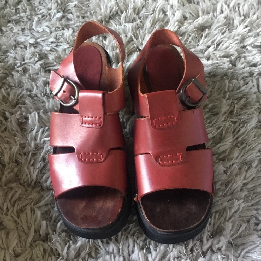 KF ltd .Red Sandals with Sturdy Leather Straps